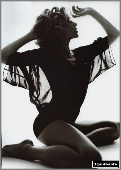 Голая звезда Кайли Миноуг