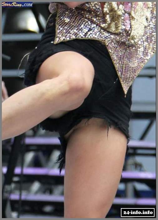 Голая звезда Кеша