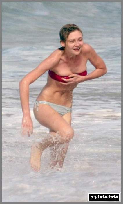 Голая звезда Кирстен Данст