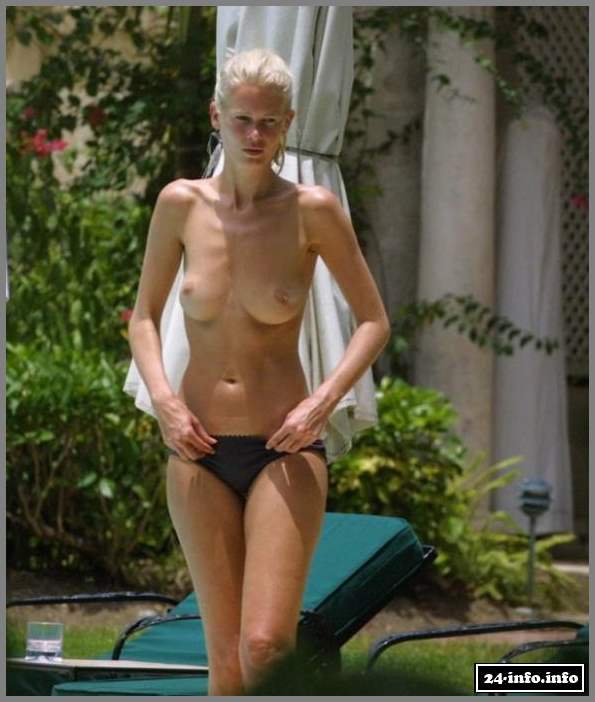 Голая звезда Клаудия Шиффер