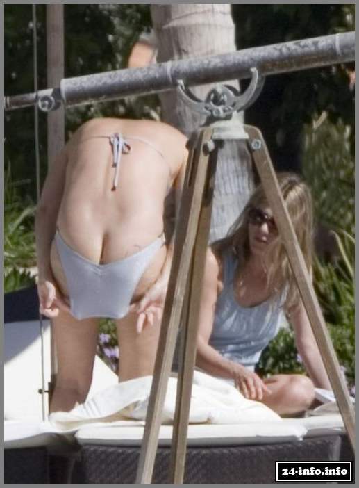 Голая звезда Клэр Кортни Кокс