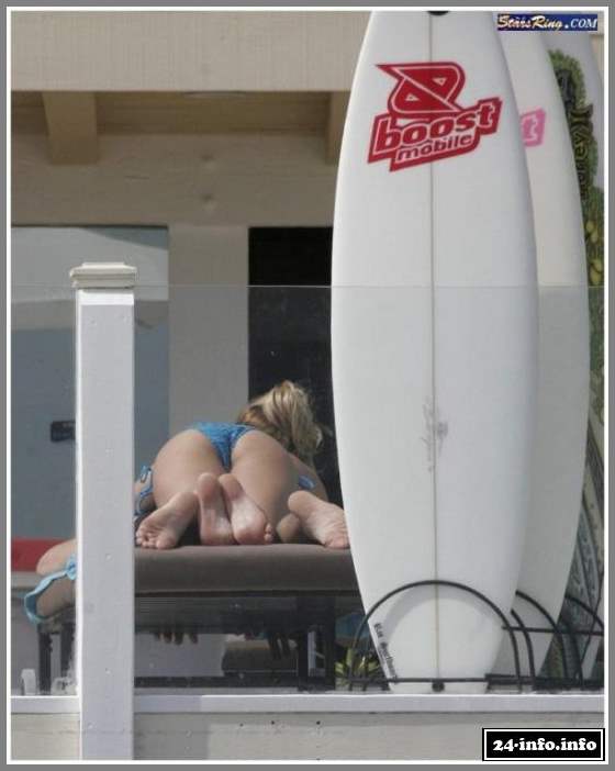 Голая звезда Кристин Каваллари