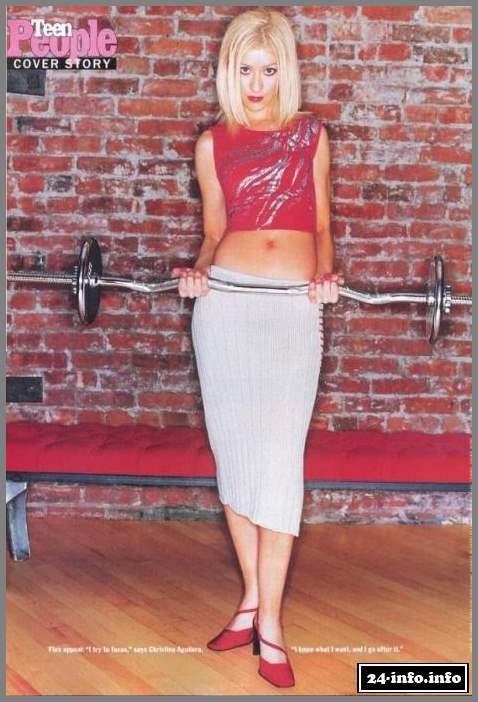 Голая звезда Кристина Агилера