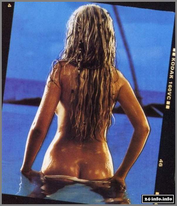 Голая звезда Кристина Агилера