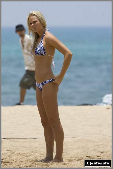 Голая звезда Лаура Вандервурт