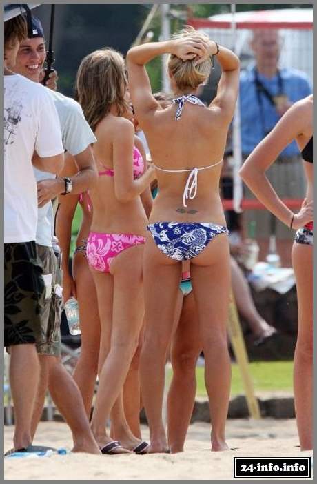 Голая звезда Лаура Вандервурт