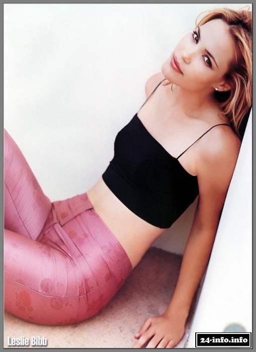 Голая звезда Лесли Бибб