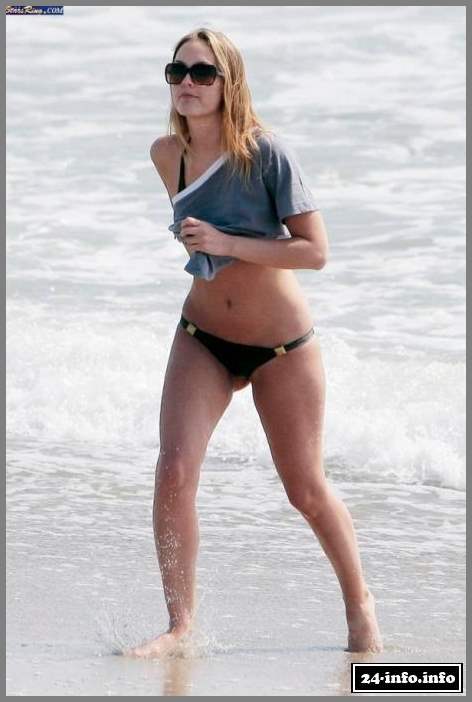 Голая звезда Лейтон Мистер