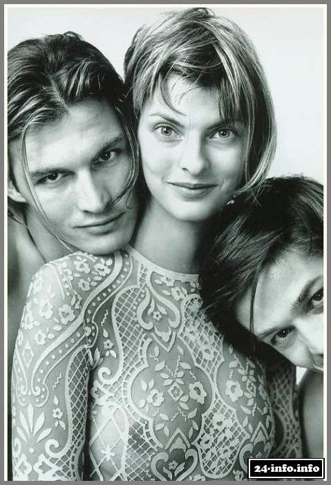 Голая звезда Линда Евангелиста