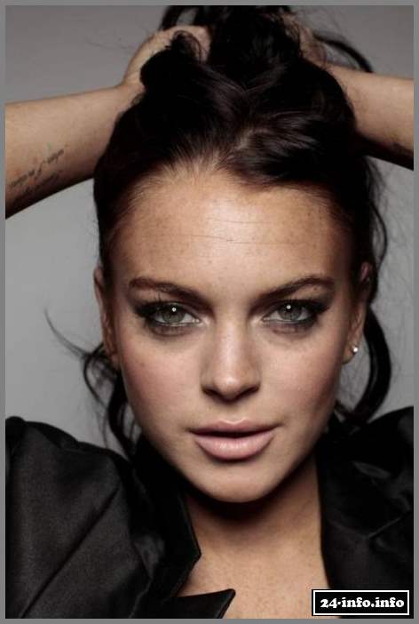 Голая звезда Линдси Лохан