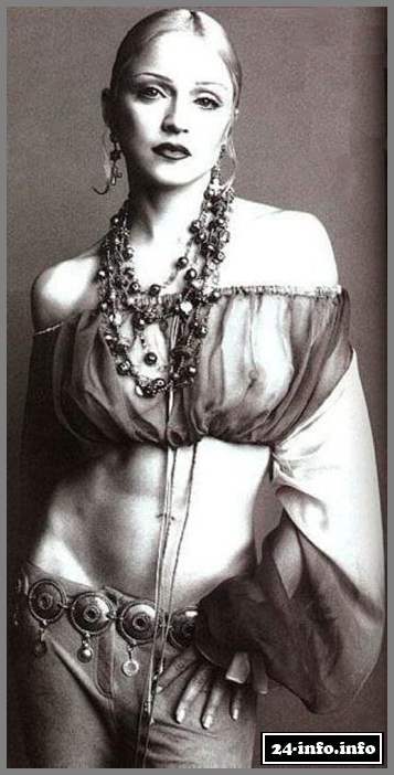 Голая звезда Мадонна