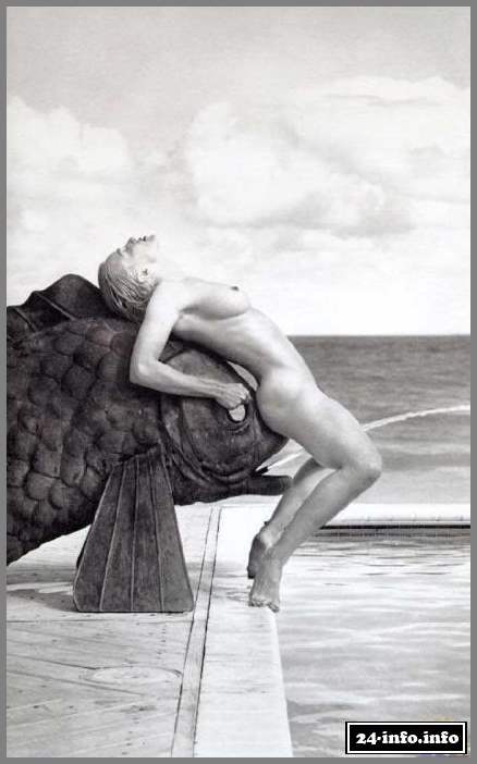 Голая звезда Мадонна