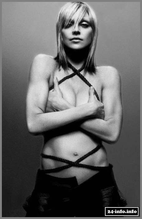 Голая звезда Мадонна