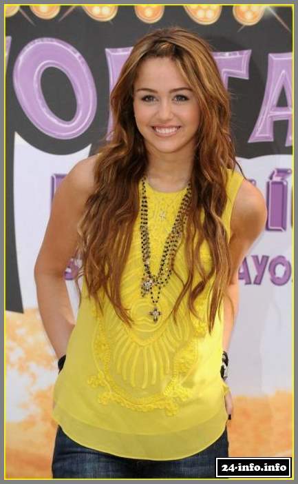 Голая звезда Майли Сайрус