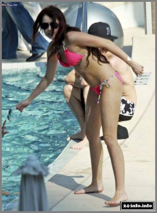 Голая звезда Майли Сайрус