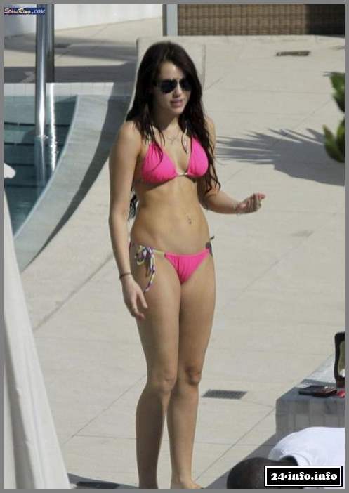 Голая звезда Майли Сайрус