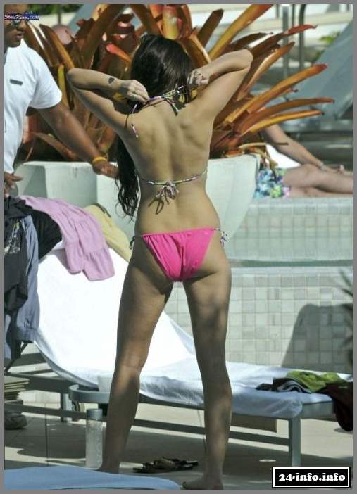 Голая звезда Майли Сайрус