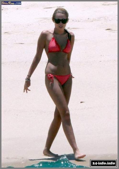 Голая звезда Майли Сайрус