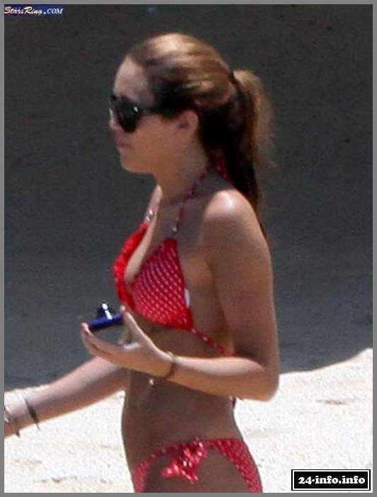 Голая звезда Майли Сайрус