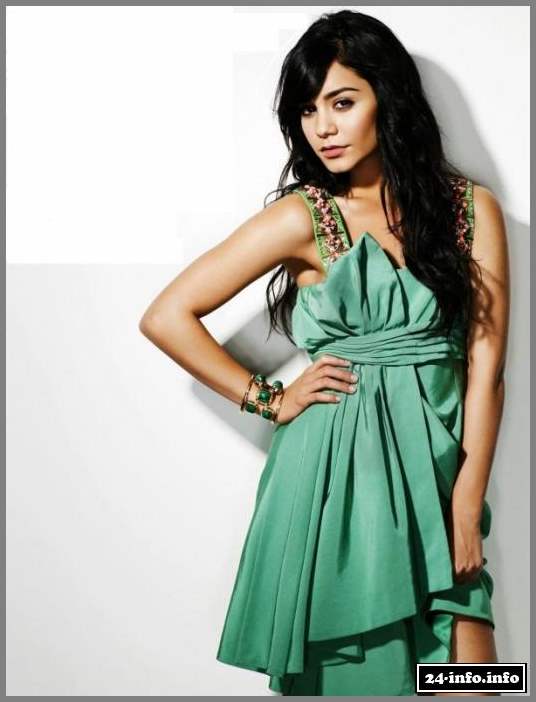 Голая звезда Ванесса Хадженс