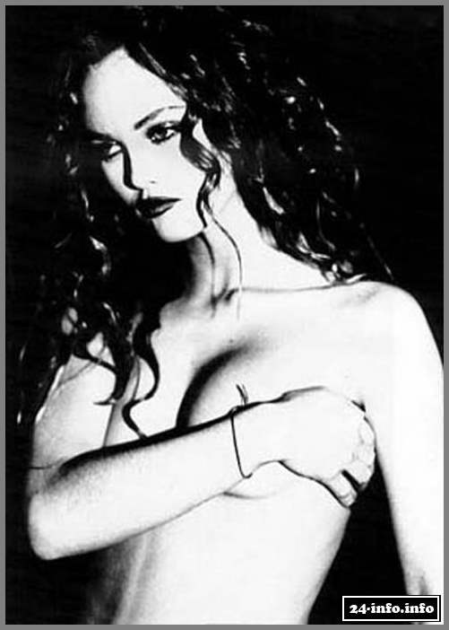 Голая звезда Ванесса Паради