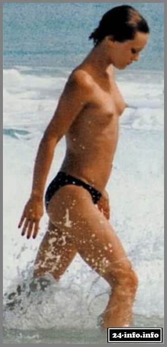 Голая звезда Ванесса Паради