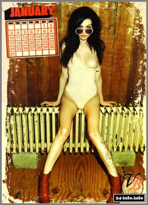 Голая звезда Викки Блоус