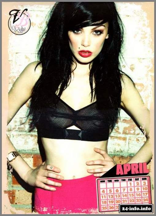 Голая звезда Викки Блоус