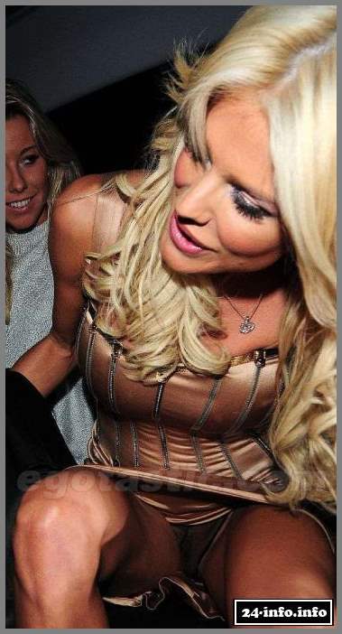 Голая звезда Виктория Сильвстедт