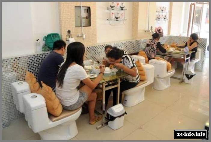 Необычный ресторан-туалет в Китае (25 фото)