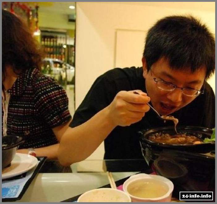 Необычный ресторан-туалет в Китае (25 фото)