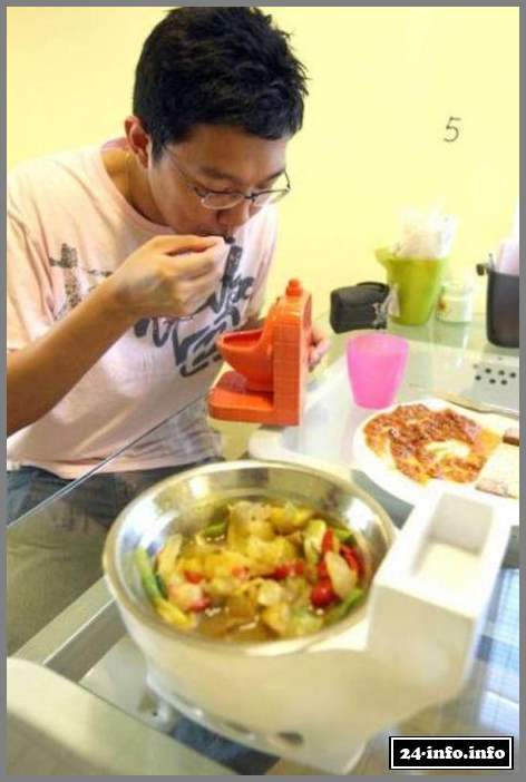 Необычный ресторан-туалет в Китае (25 фото)