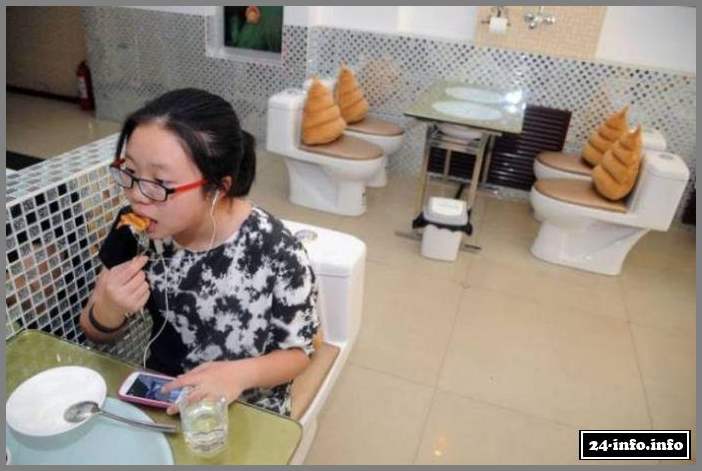 Необычный ресторан-туалет в Китае (25 фото)