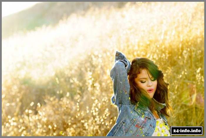 Selena Gomez снимает новый клип (15 фотографий)