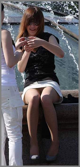 Взгляд под одежду сексуальных девчонок