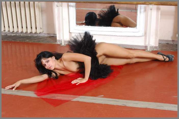 Какие финты только не выделывает эта женщина