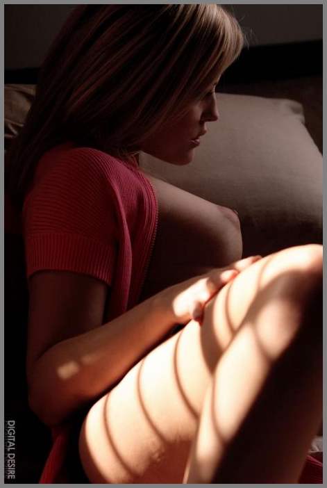 Alexis Texas - еще один фотосет знойной блондинки с красивыми буферами