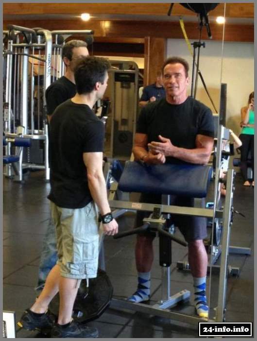Арнольд Шварценеггер в отличной форме!