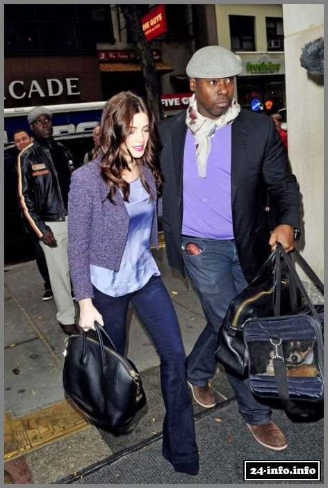 Симпатичная Эшли Грин (6 Фото)