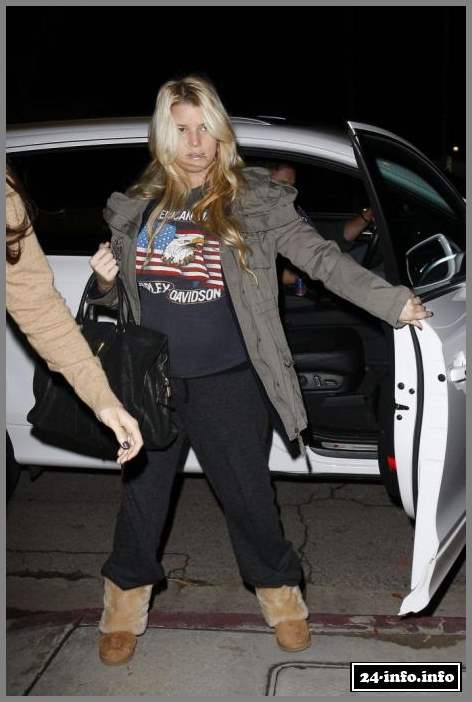 Будущая мама Джессика Симпсон (5 Фото)