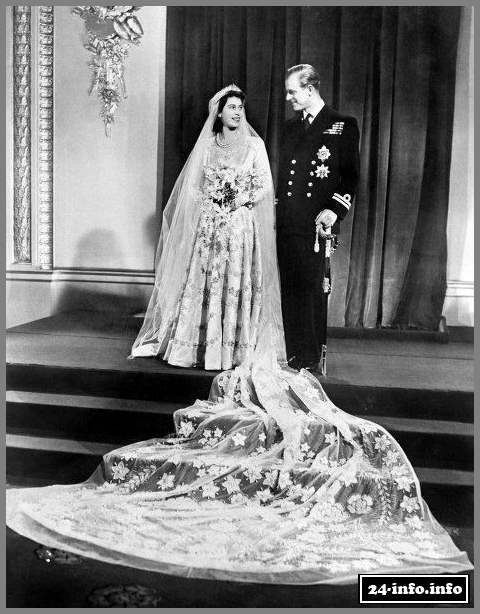 Бриллиантовая королева Англии (9 фотографий) Бриллиантовая королева Англии (9 фотографий)