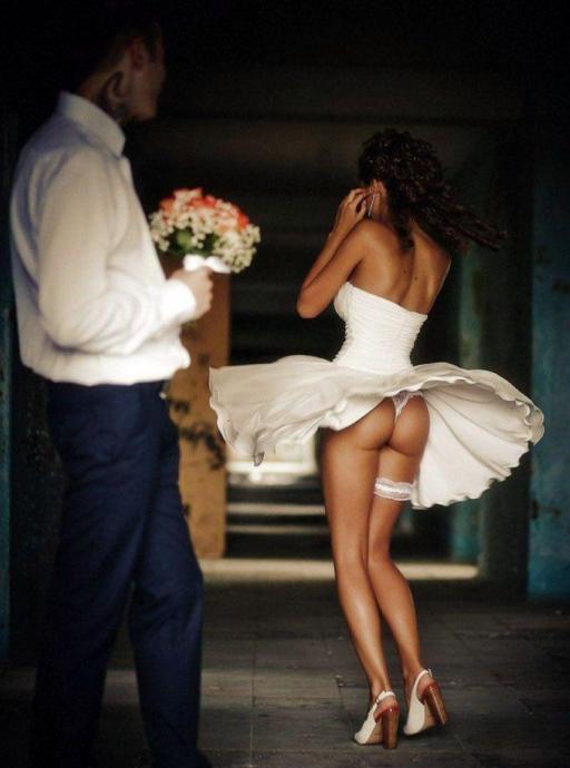 Эроприколы голых жоп