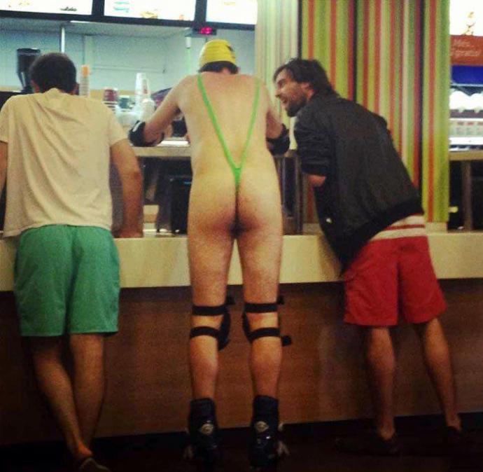 Эроприколы голых жоп