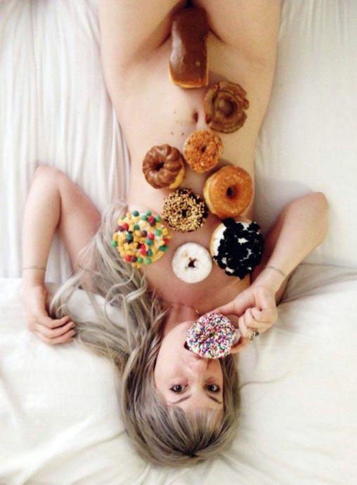 Эроприколы голых жоп