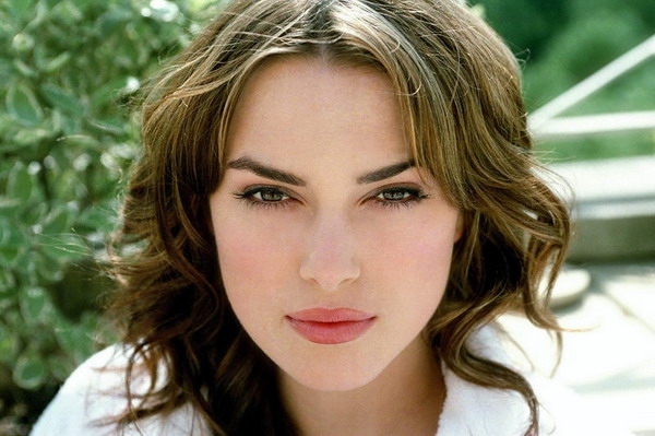 Очаровательная знаменитость Киры Найтли (Keira Knightley)