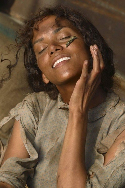 Прекрасная киноактриса и знаменитость Холли Мария Берри