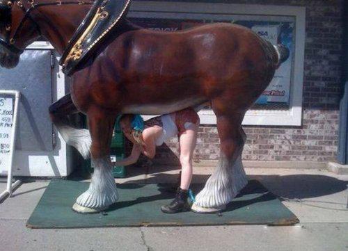 Приколы над голыми людьми