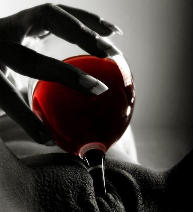 У девушки доллары в жопе - Эроприколы