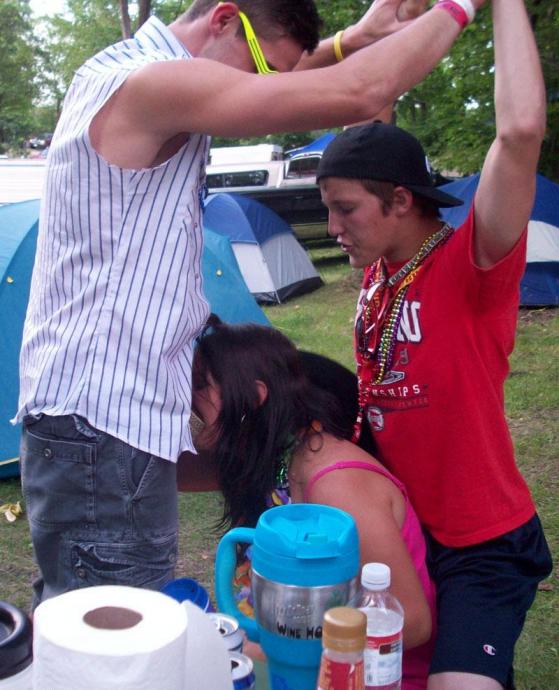 Жирнее бабы ты не видел - Эроприколы