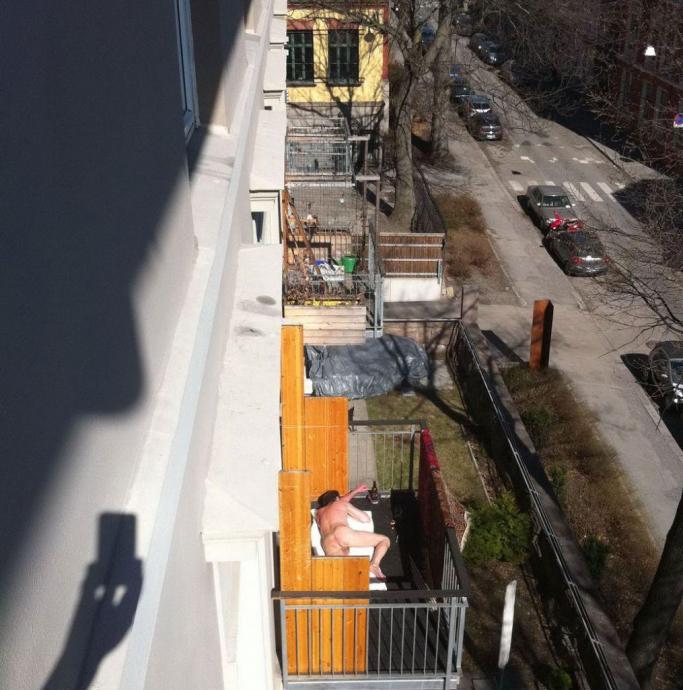 30 см засунула полностью в рот - Эроприколы